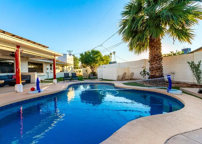 5br Oasis With Heated Pool, Hot Tub And Bbq And * Chandler